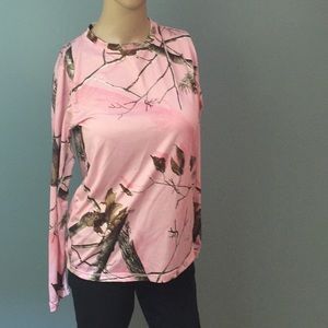 Realtree pink long sleeve top